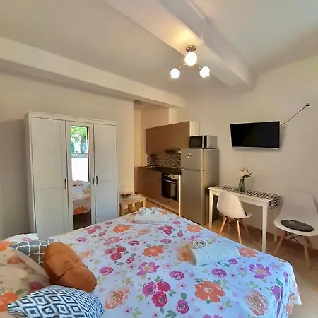 Citrino One Flat - Near Mugello Circuit Apartment